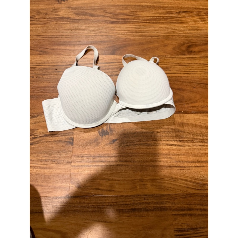 Athleisure Womens NSKIN Intimates T-Shirt Bra 36C White 2985-49